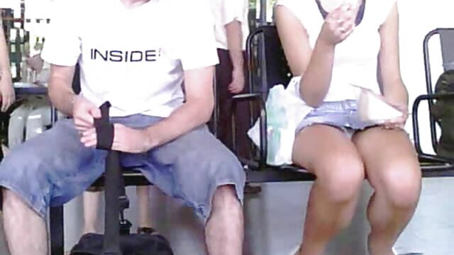 برو برو زیر و دانلود کلیپ سکسی مامان رو می کند