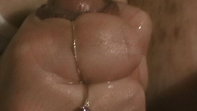 مشاور در رختکن سوار می شود فیلم سکسی کیرتوکس