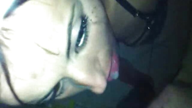 کایلی دانلود رایگان کلیپ سکسی جدید چاق و چله است. سلام