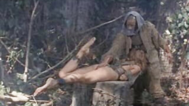 عروسک مین با گل کلیپ کم حجم سکسی موبایل میخ و استراپون مشکی