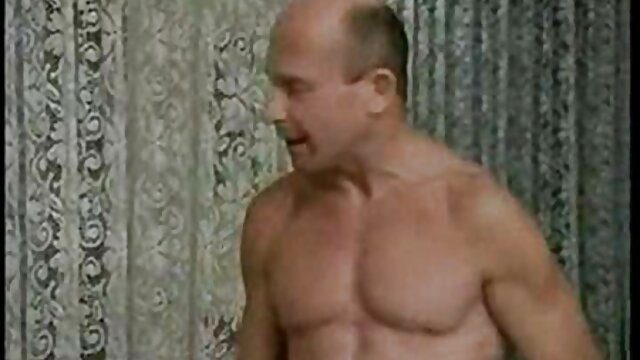 دختر روسی مکیدن و بلعیدن تقدیر در پارک - از بین بردن عمومی است کلیپ سکس کم حجم