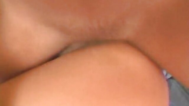 در سایت - به دختر نوجوان من نشان می دهد که چگونه یک خروس کلیپ کم حجم سکسی بزرگ را مکید