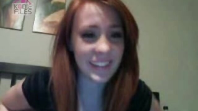 زیبایی عجیب و غریب خروس سخت را در ساحل دوست دانلود کلیپ سکسی کون گنده دارد